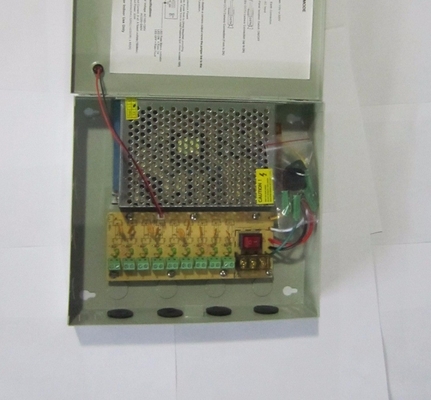 CCTV Power Supply Box 9CH 12V 5A DC Output 60W Efficiency 90% Output Frequency 50/60Hz