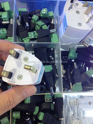 Convenient and Multi-functional AC Universal Power Adapter Converter to US/UK/AU/EU