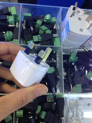 Convenient and Multi-functional AC Universal Power Adapter Converter to US/UK/AU/EU