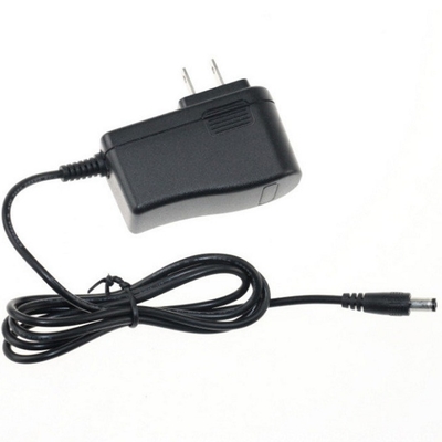 18W Power Adapter with 100-240V AC Input and DC 12V 1.5A Output Plug In Connection