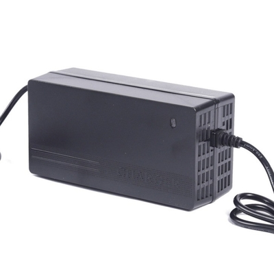 AC 100-240V Input C-Power 240W Lead Acid Battery Charger 5S 72.5V with Fast Charging