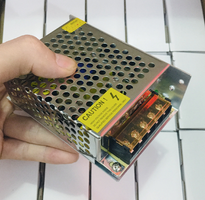 Constant Voltage 25W 5V DC Power Supply for LED Lighting Nice 110V/220V AC Input