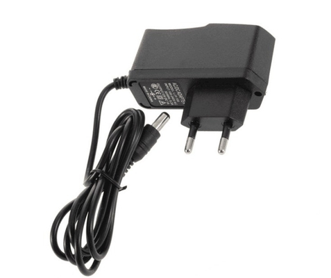 5V 1A C-Power Power Adapter with AC 100-240V Input and 5.5*2.1/5.5*2.5 DC Connector